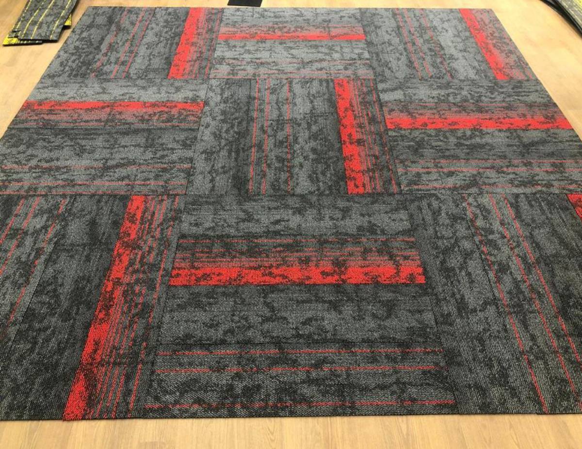 Grey red carpet